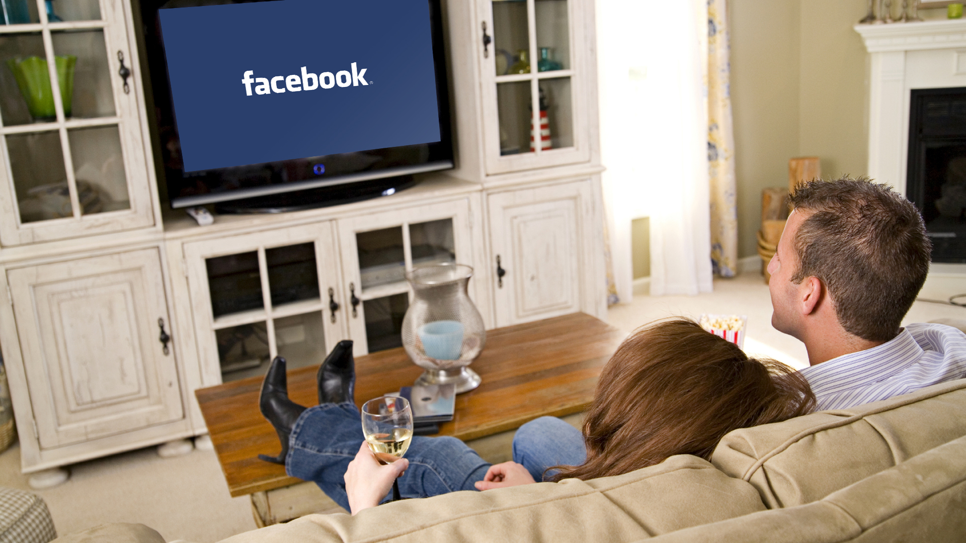 Facebook diventa tivù: uno show per giovani
