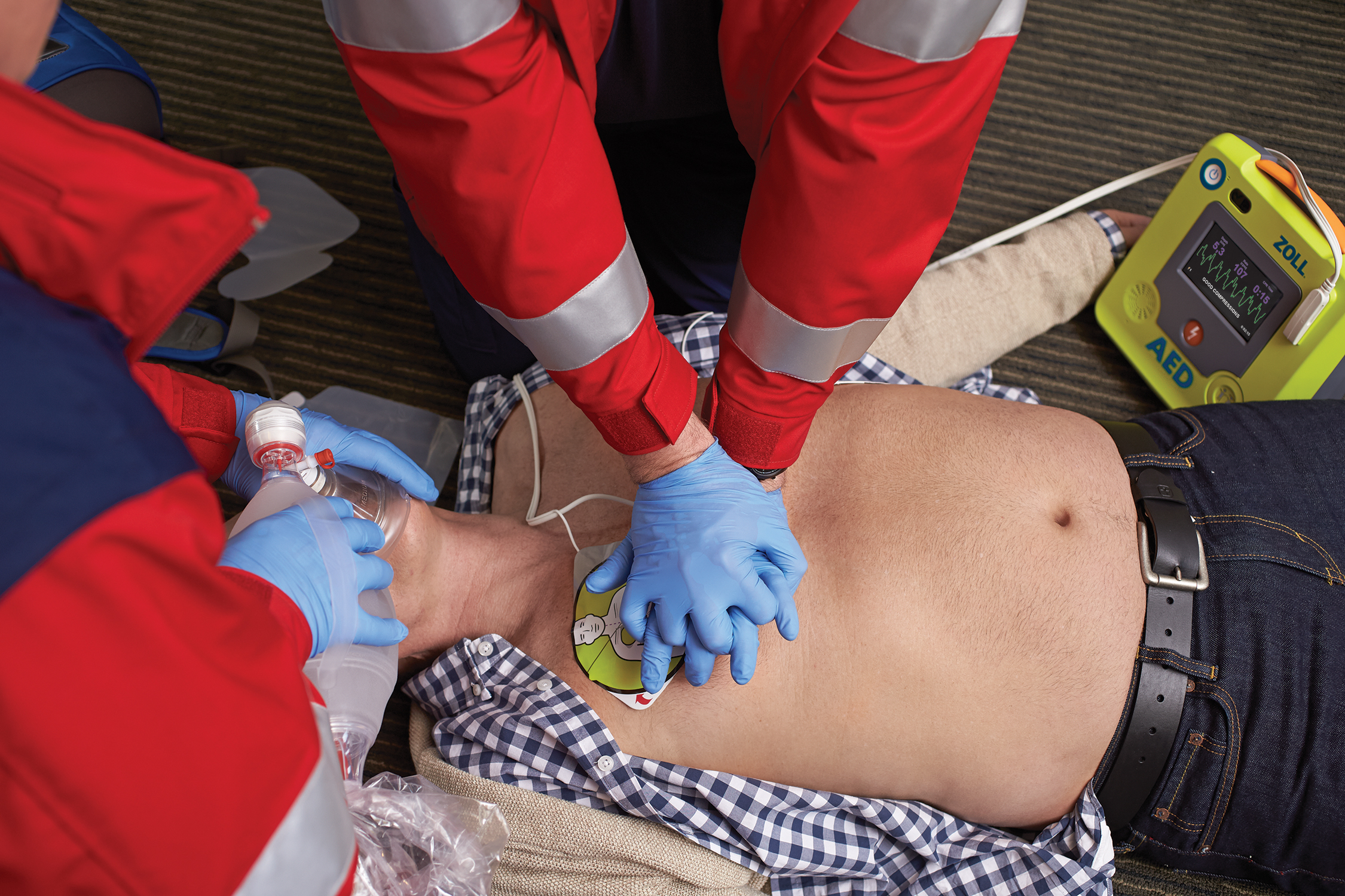 Defibrillatore: una macchina perfetta, come un medico 
