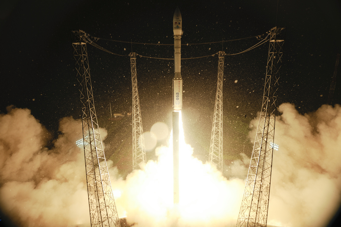 Optsat-3000, nuovo “occhio” per la Difesa 