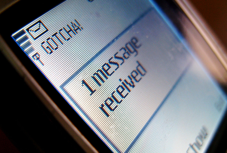 Sms, vent’anni fa partiva il primo “messaggino”