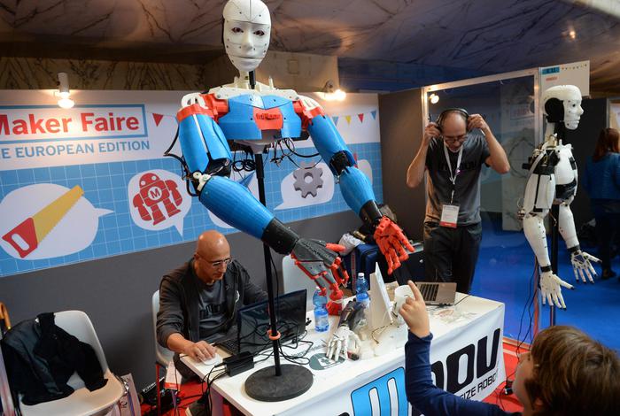 Mani hi-tech e droni con le braccia, è boom della robotica italiana