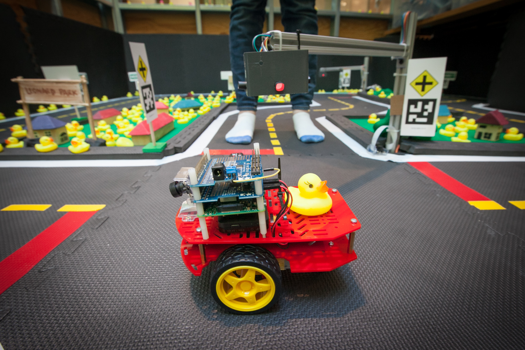 Duckiebot, un piccolo robot dal software salernitano
