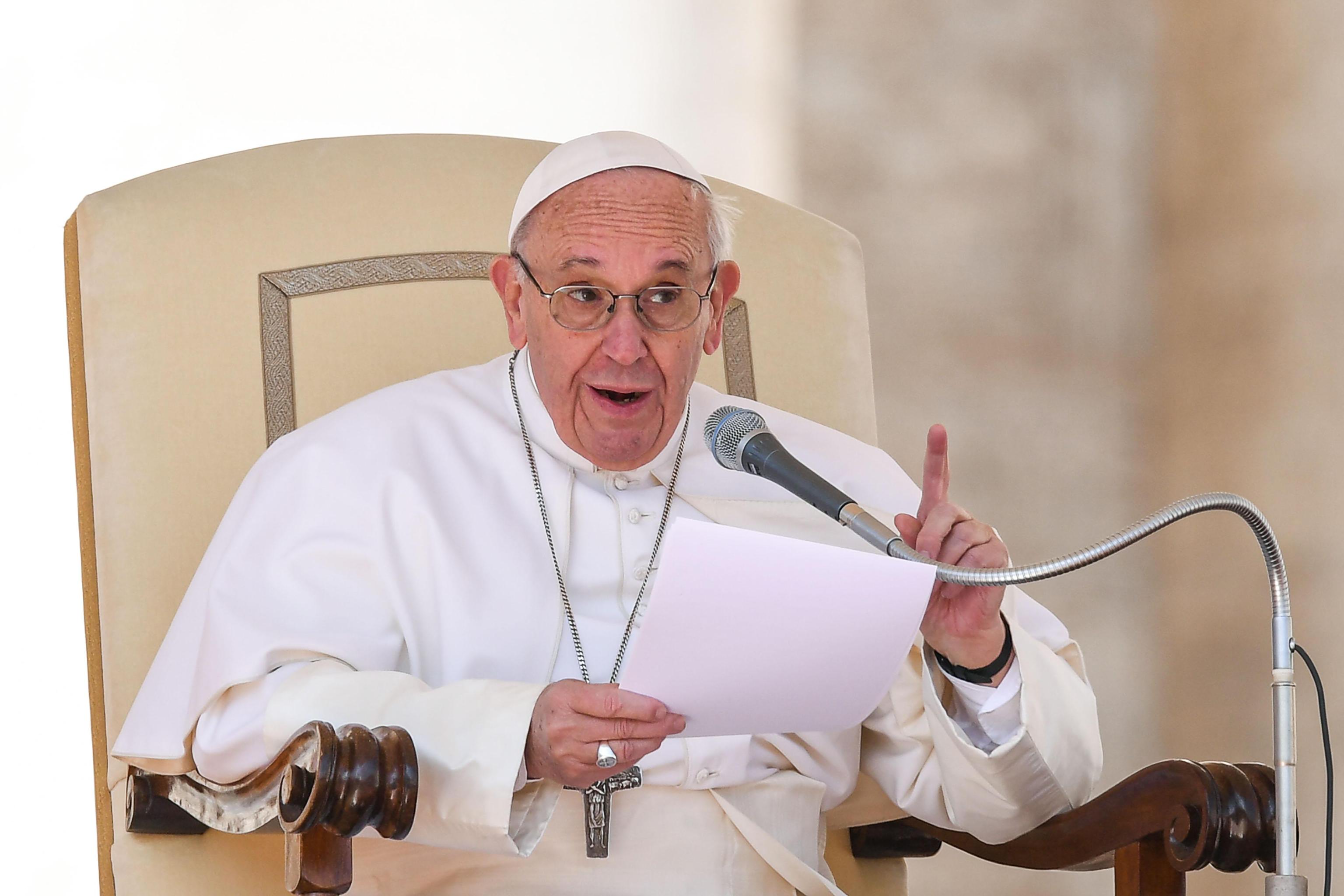 Il Papa condanna la “piaga della tratta degli esseri umani” 