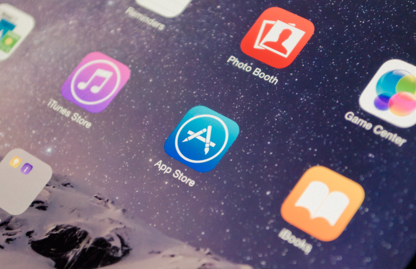 Arriva LetsApp, per studenti e mondo digitale