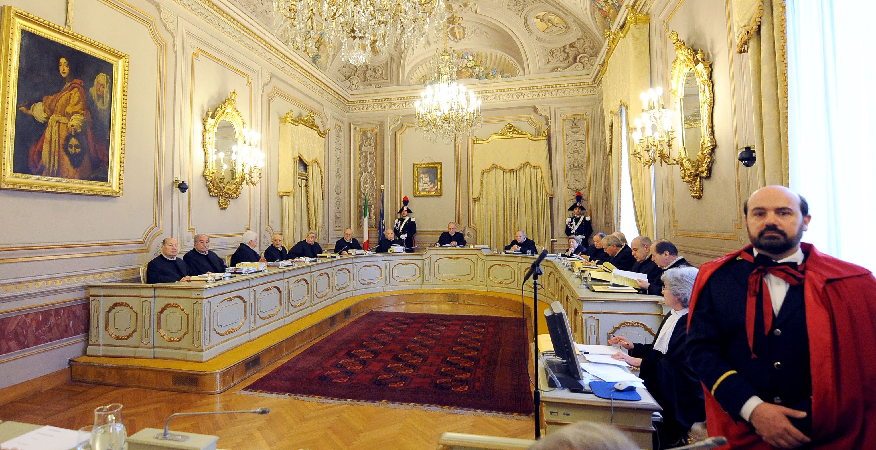 La Consulta non si accoda ai forcaioli
