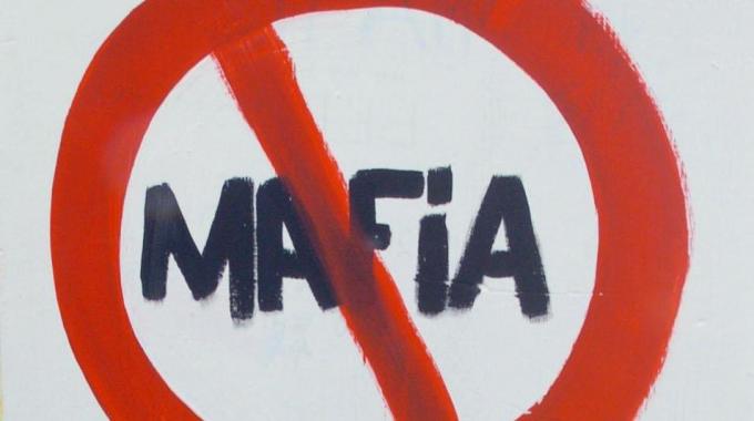 Lezioni di antimafia a pagamento?