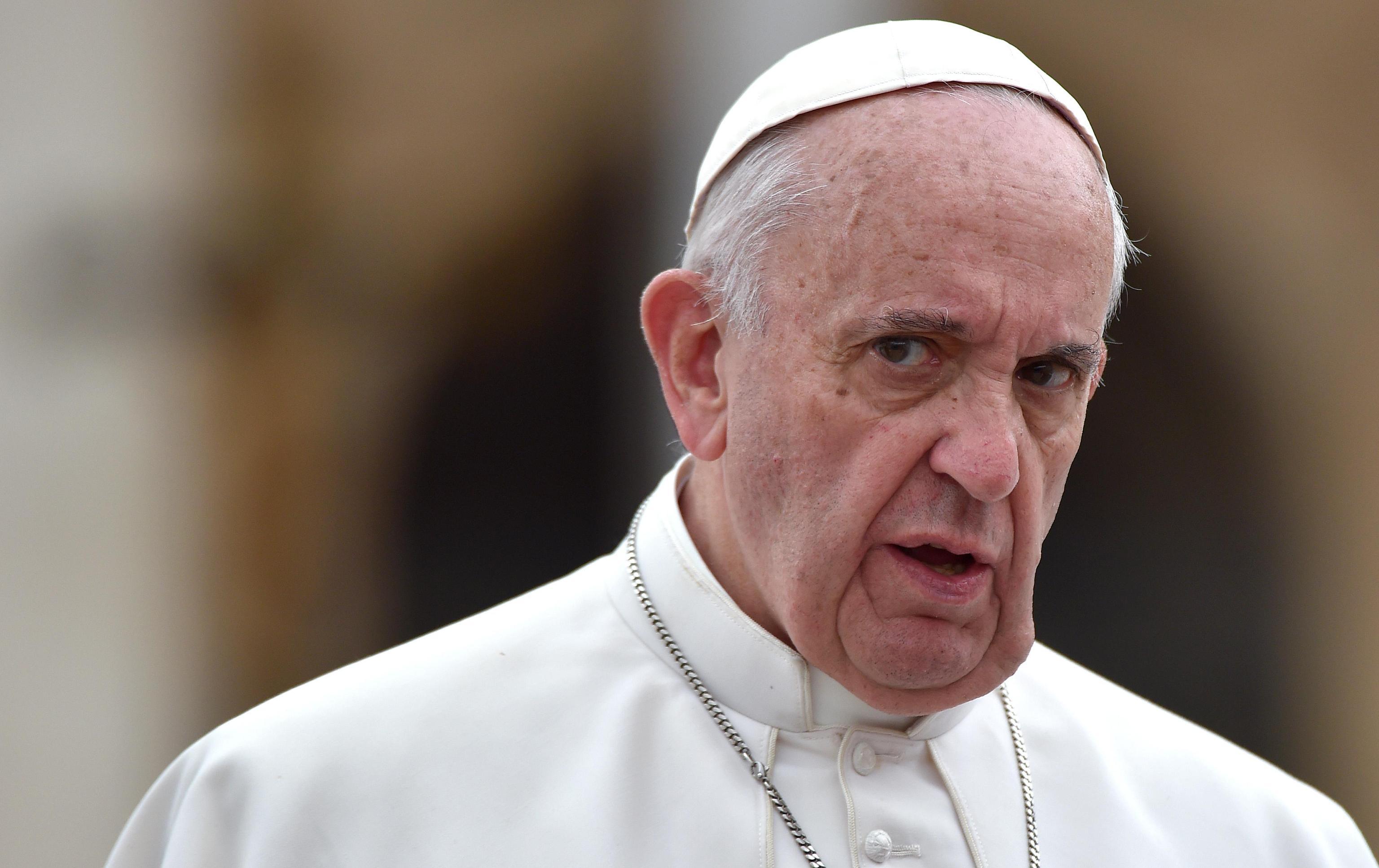 Il Papa è “deluso ma non pensa alle dimissioni”