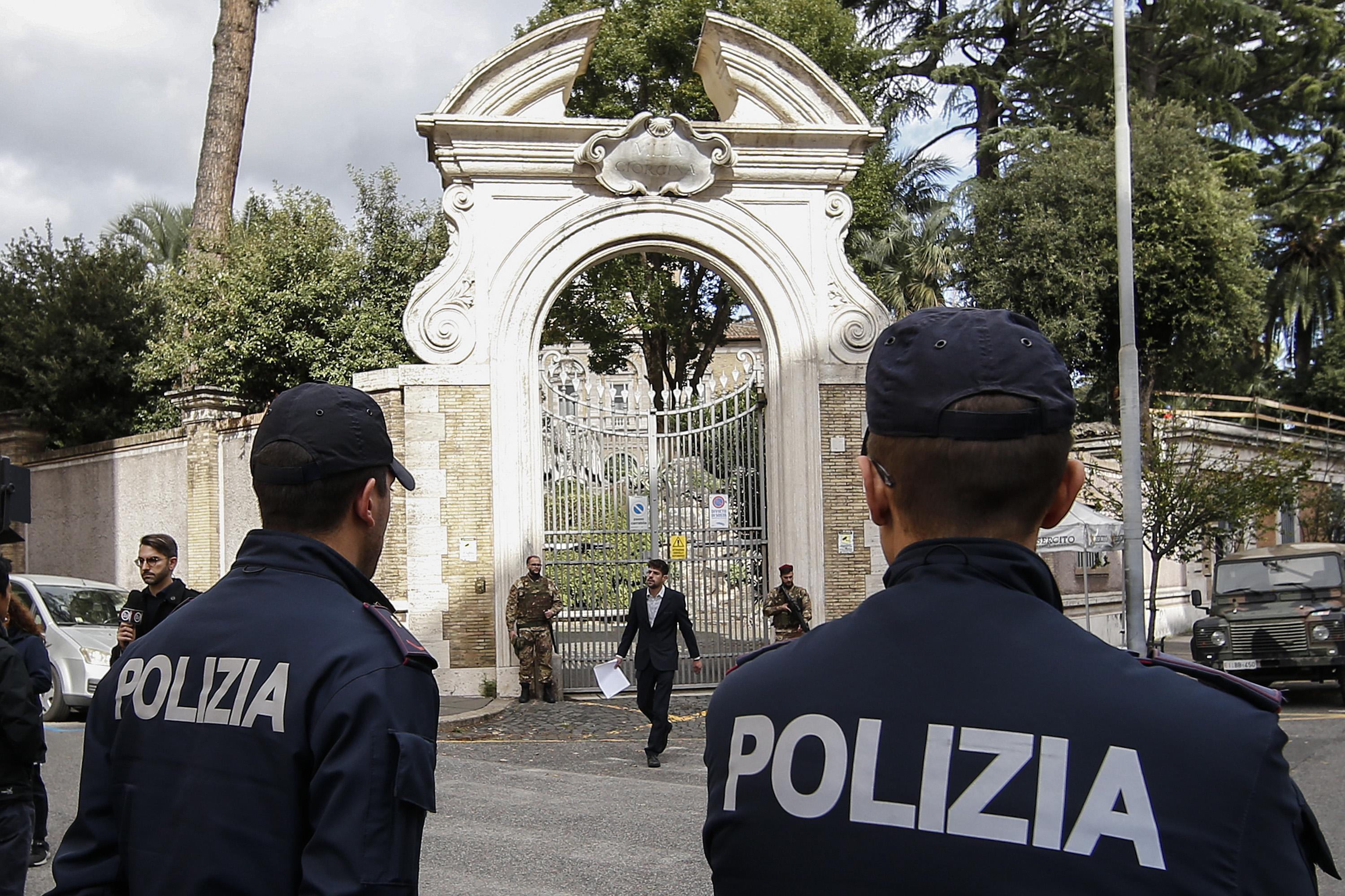 Caso Orlandi: altre ossa in Nunziatura