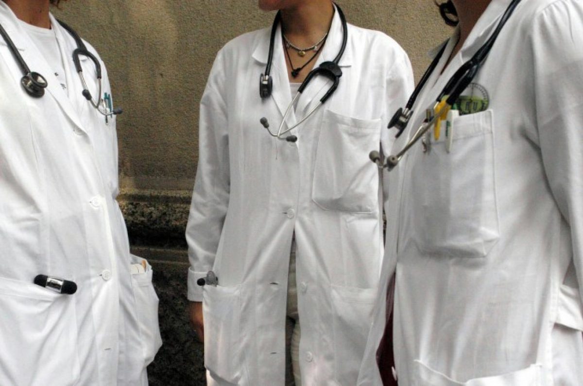Medici: dopo 10 anni firmato il nuovo contratto 