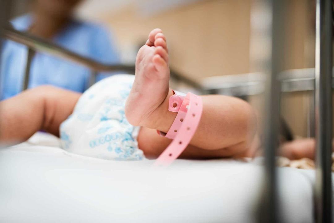 Istat, la natalità in calo: si diventa madri a 32 anni