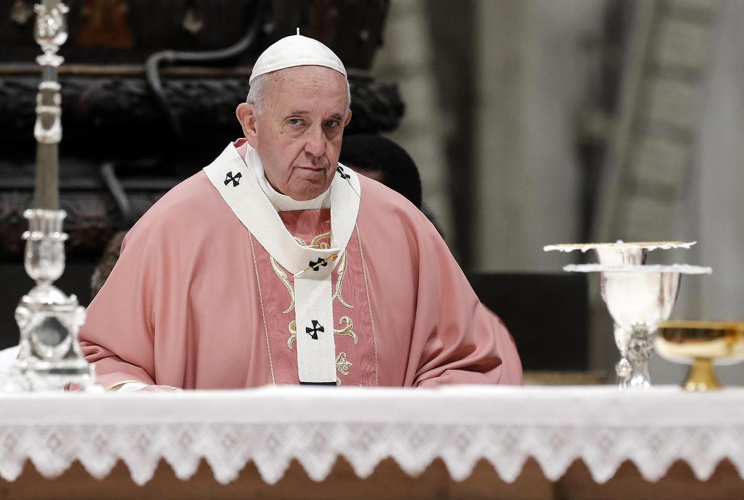 Pedofilia, il Papa abolisce il “segreto pontificio” e aiuta la giustizia civile