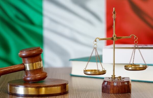 La “giustizia” in Italia: necessario cancellare il Csm e codificare la responsabilità dei giudici 