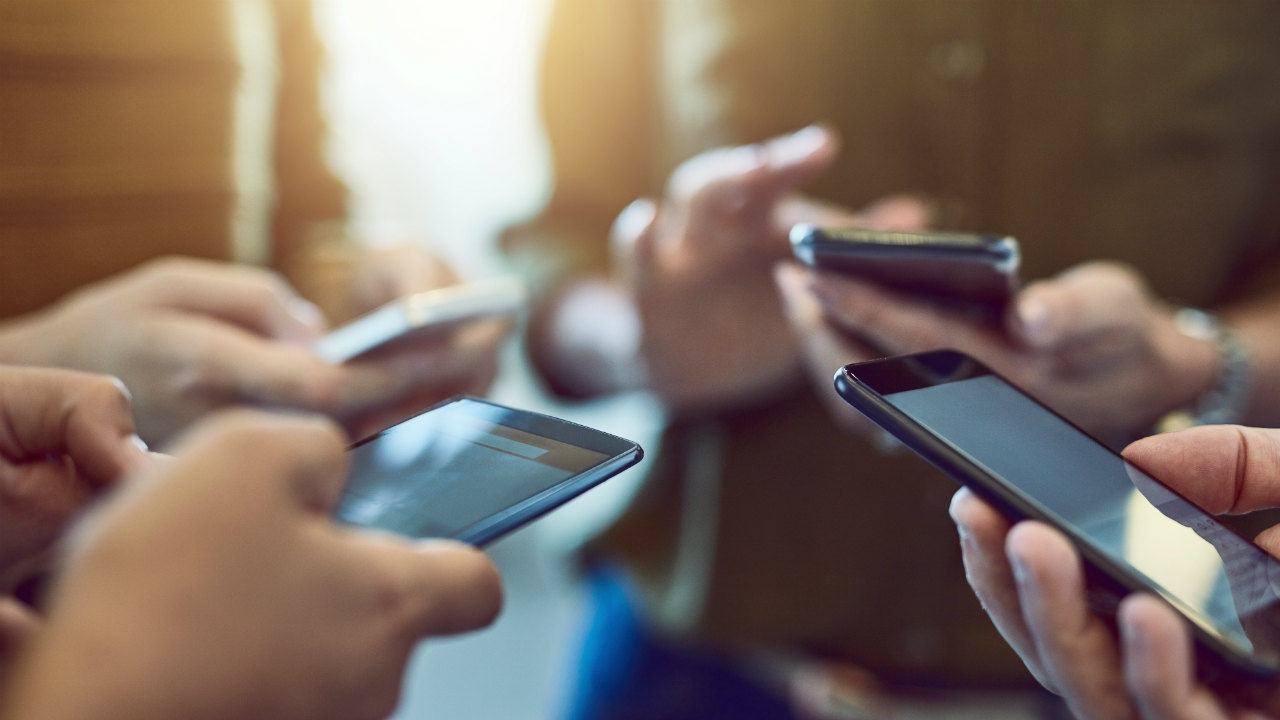 Evasione in rete e sui social