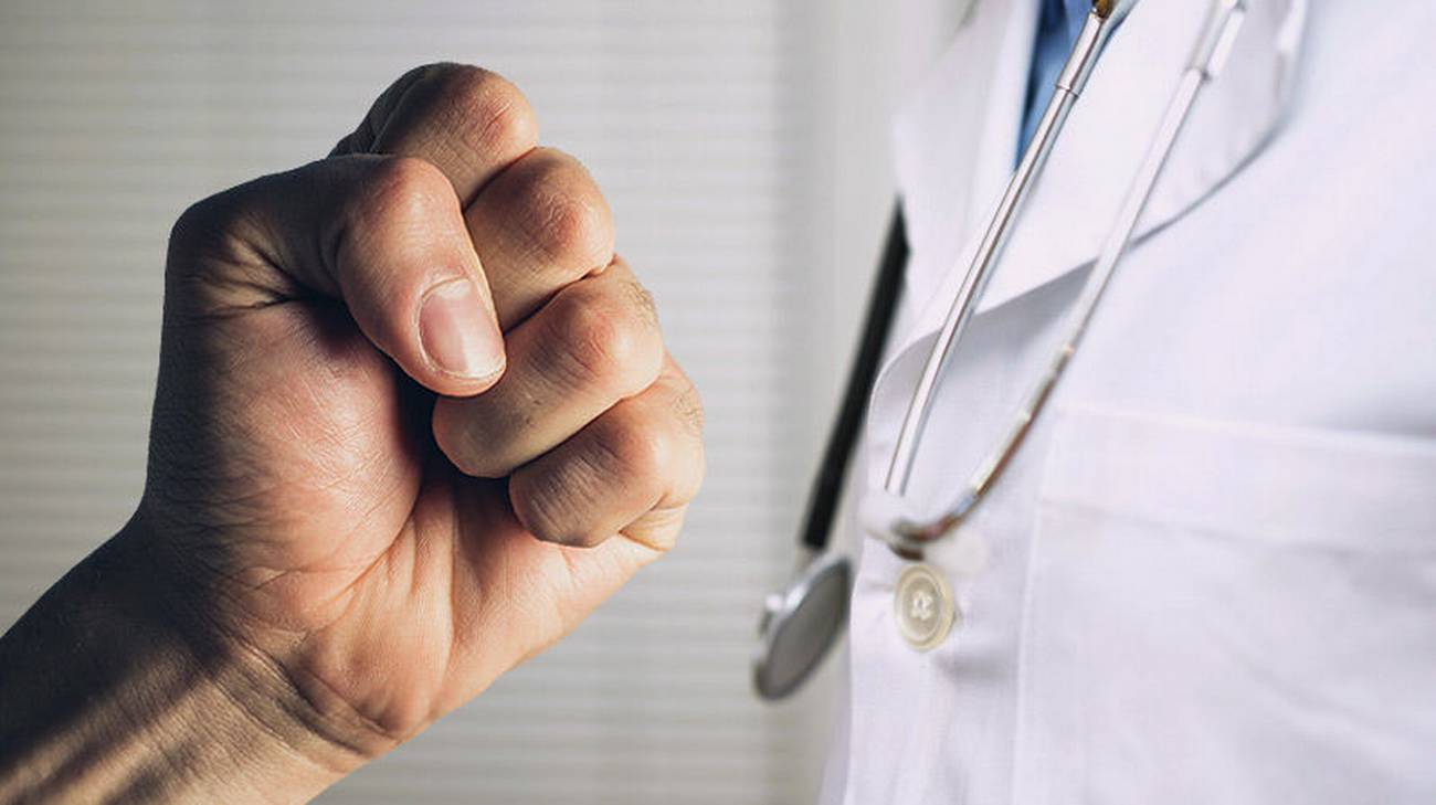 Multe e pene fino a 16 anni per aggressioni a medici