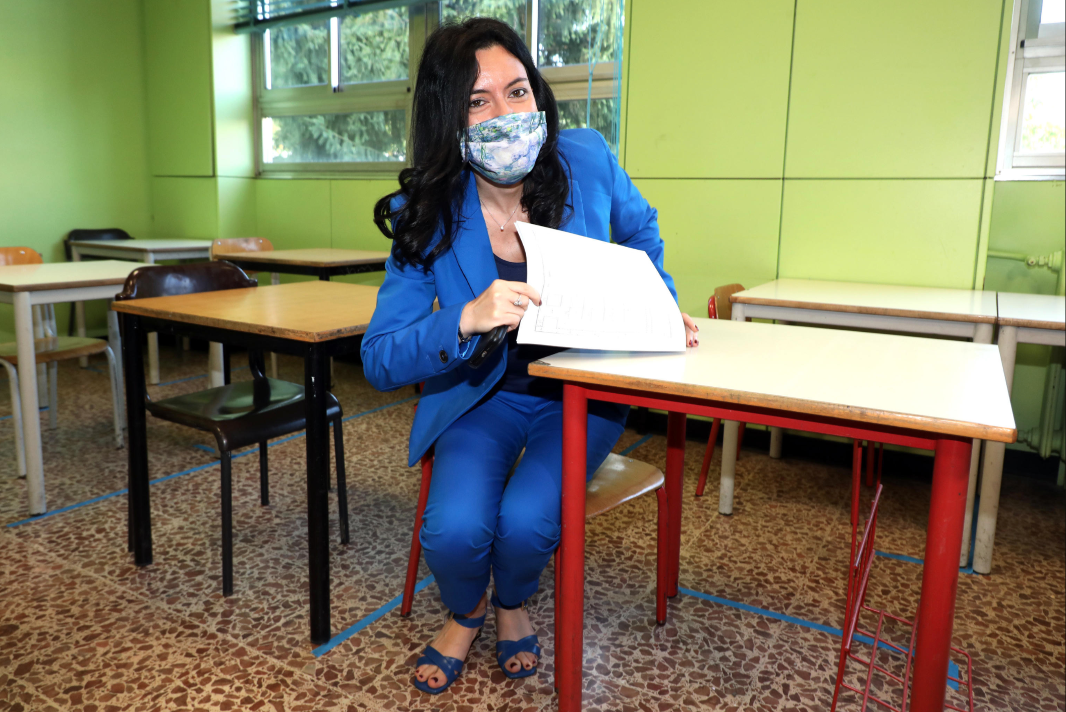 Scuola: gara europea per 3 milioni di banchi