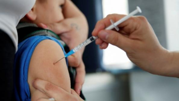 Vaccino influenza, boom di richieste