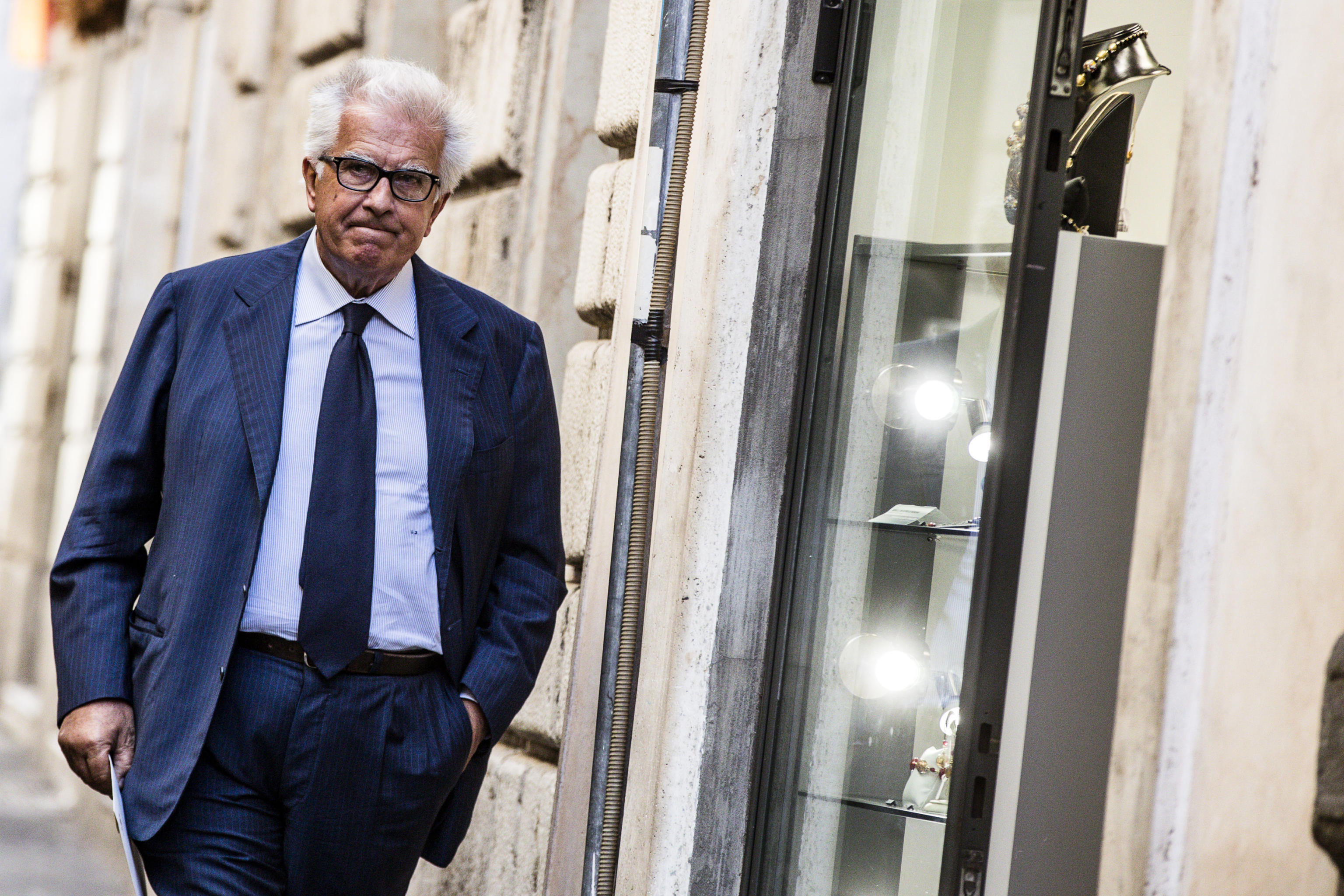 Zanda si è dimesso, il futuro di “Domani”