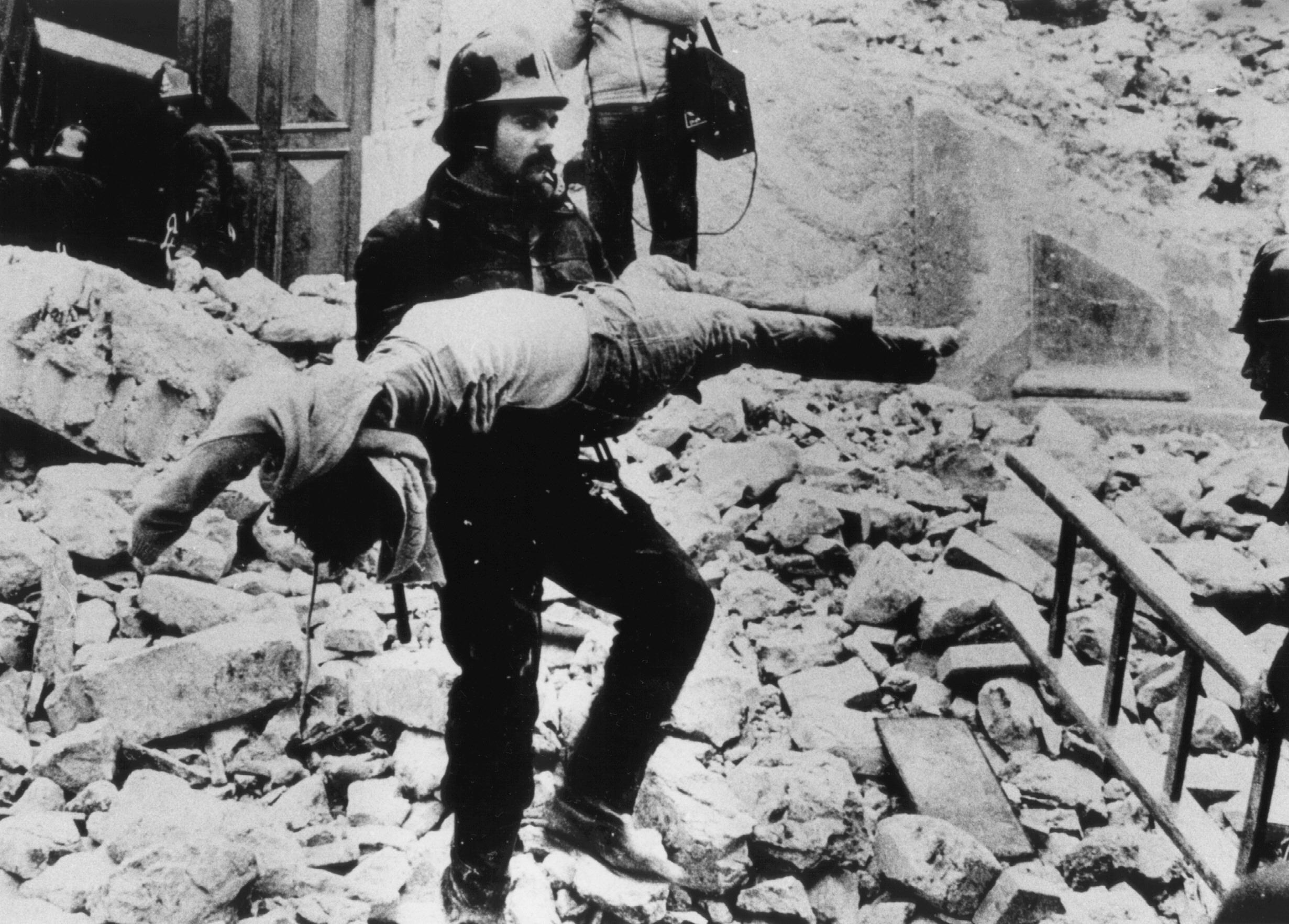 A 40 anni dal sisma del 1980: un tentativo di analisi storica