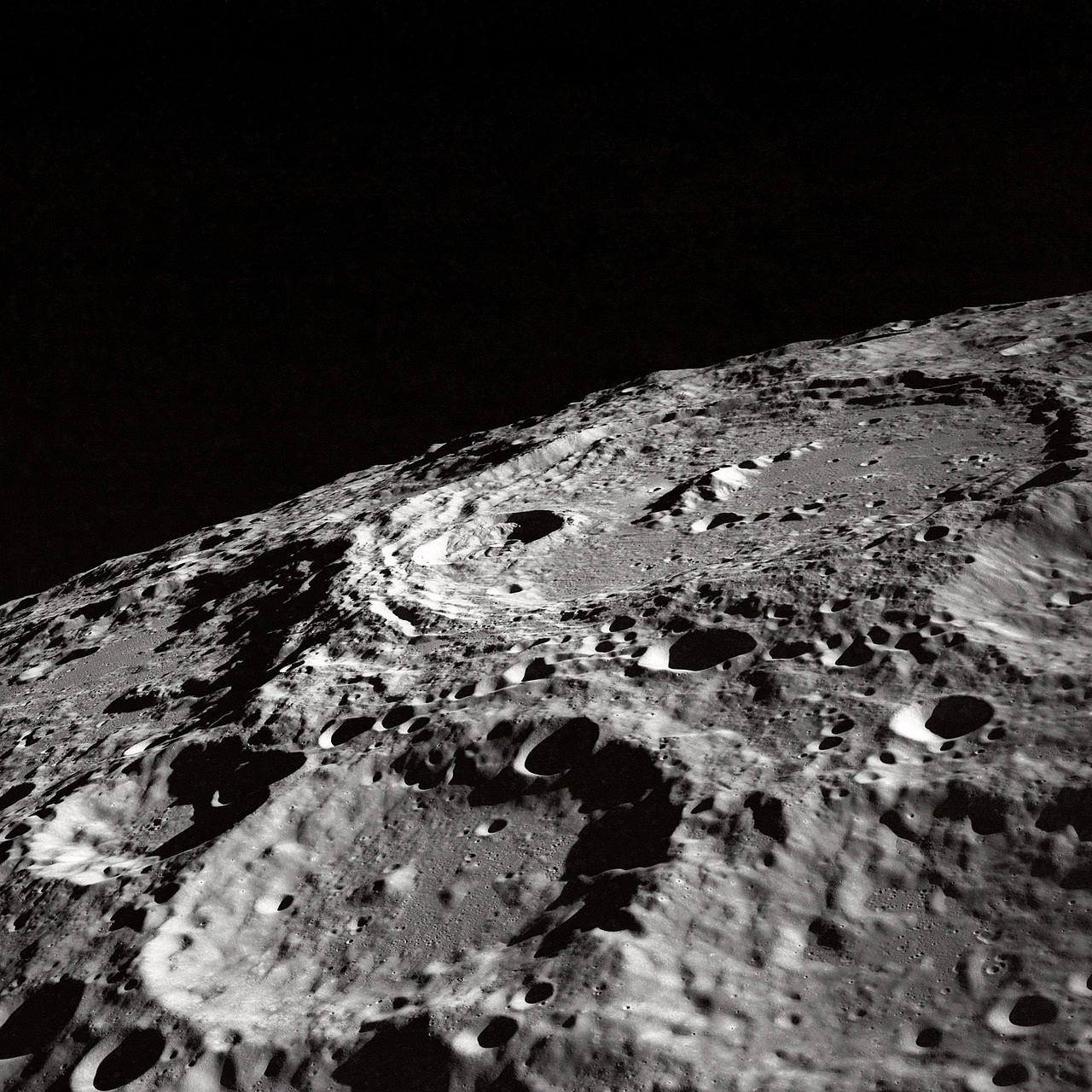 Italia in prima linea nella nuova corsa verso la Luna