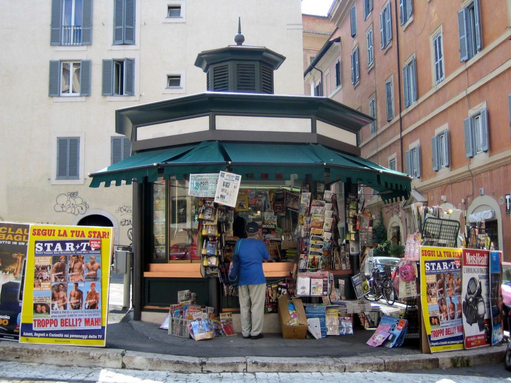 Copie in calo dei giornali