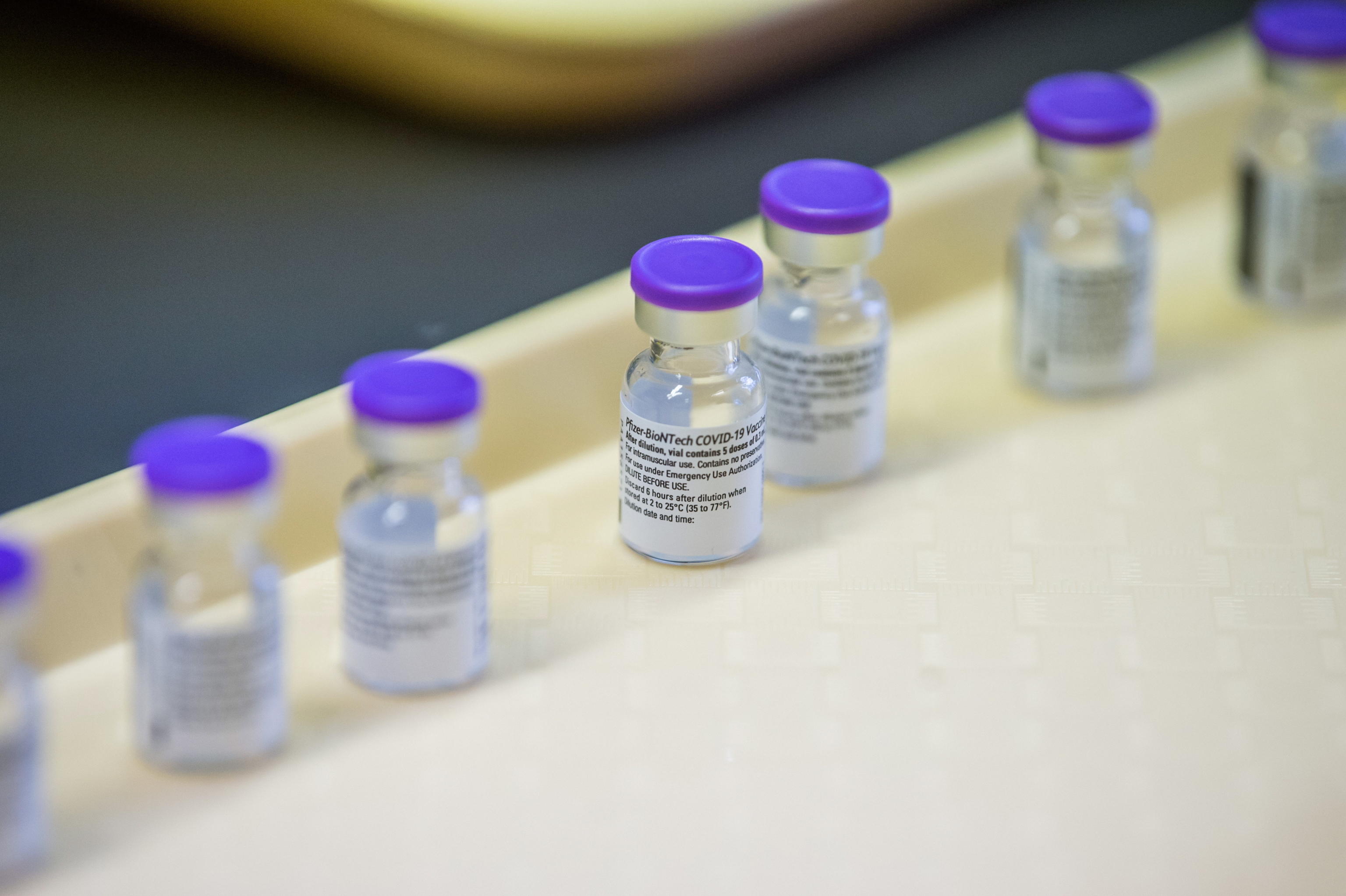 Il vaccino Pfizer è sicuro, parola dell’Ema