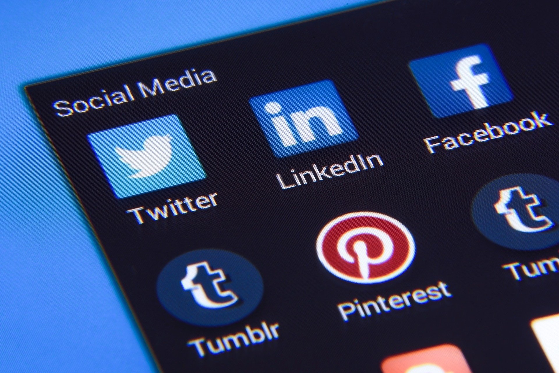 La comunicazione al tempo dei social: “ascolto” è la parola chiave