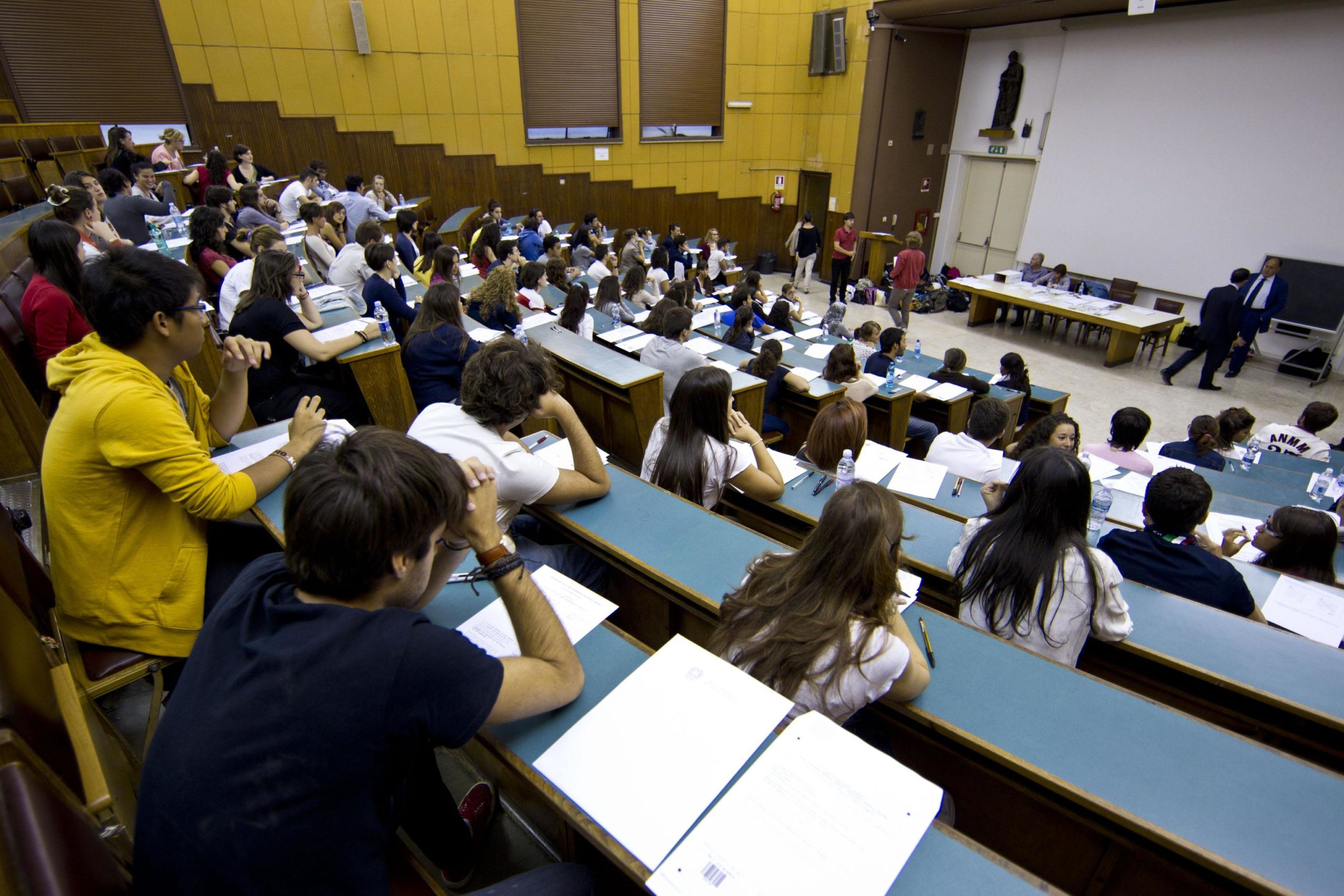 L’università blindata, i non luoghi