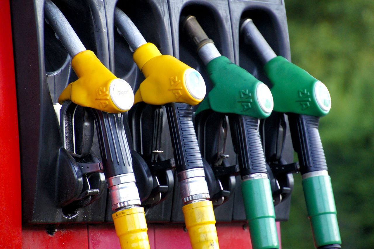Benzina e diesel: i prezzi continuano a salire