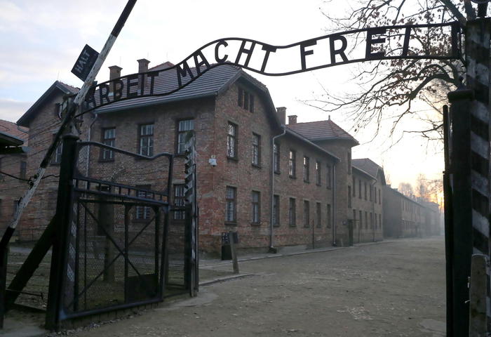 Giornata della Memoria. Perché dimenticare non è impossibile