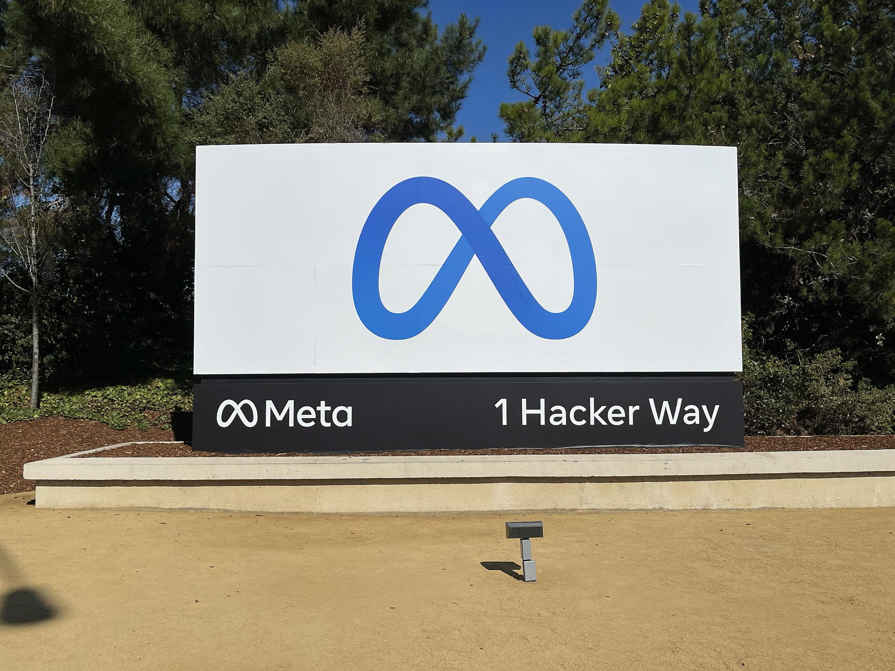Meta-Facebook: aggiornamenti su privacy e impostazioni 