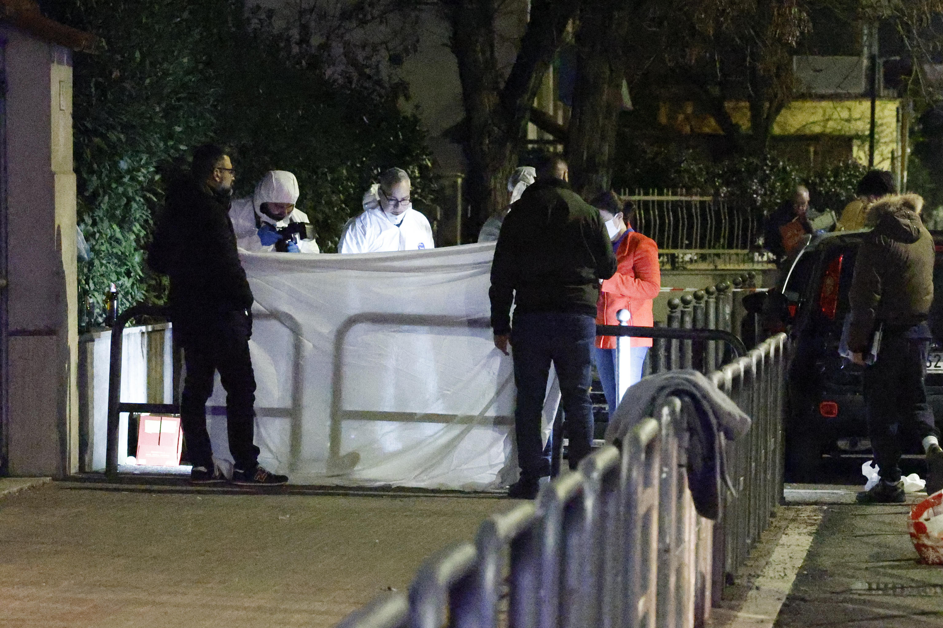 Omicidio a Roma: 33enne ucciso a colpi di pistola