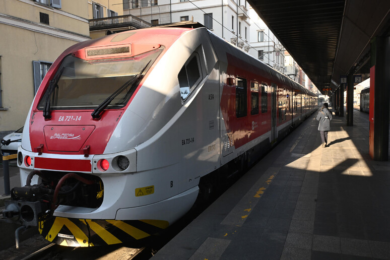 Sciopero treni, disagi tra ritardi e cancellazioni