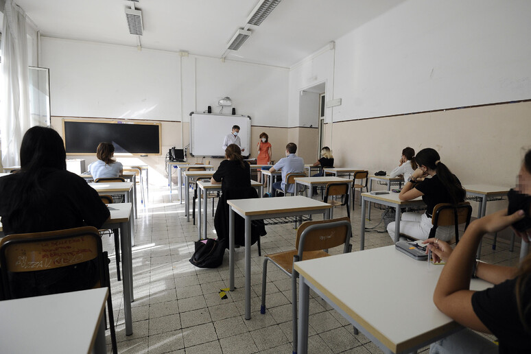 Il convitato di pietra del sistema scolastico italiano: il pluralismo educativo