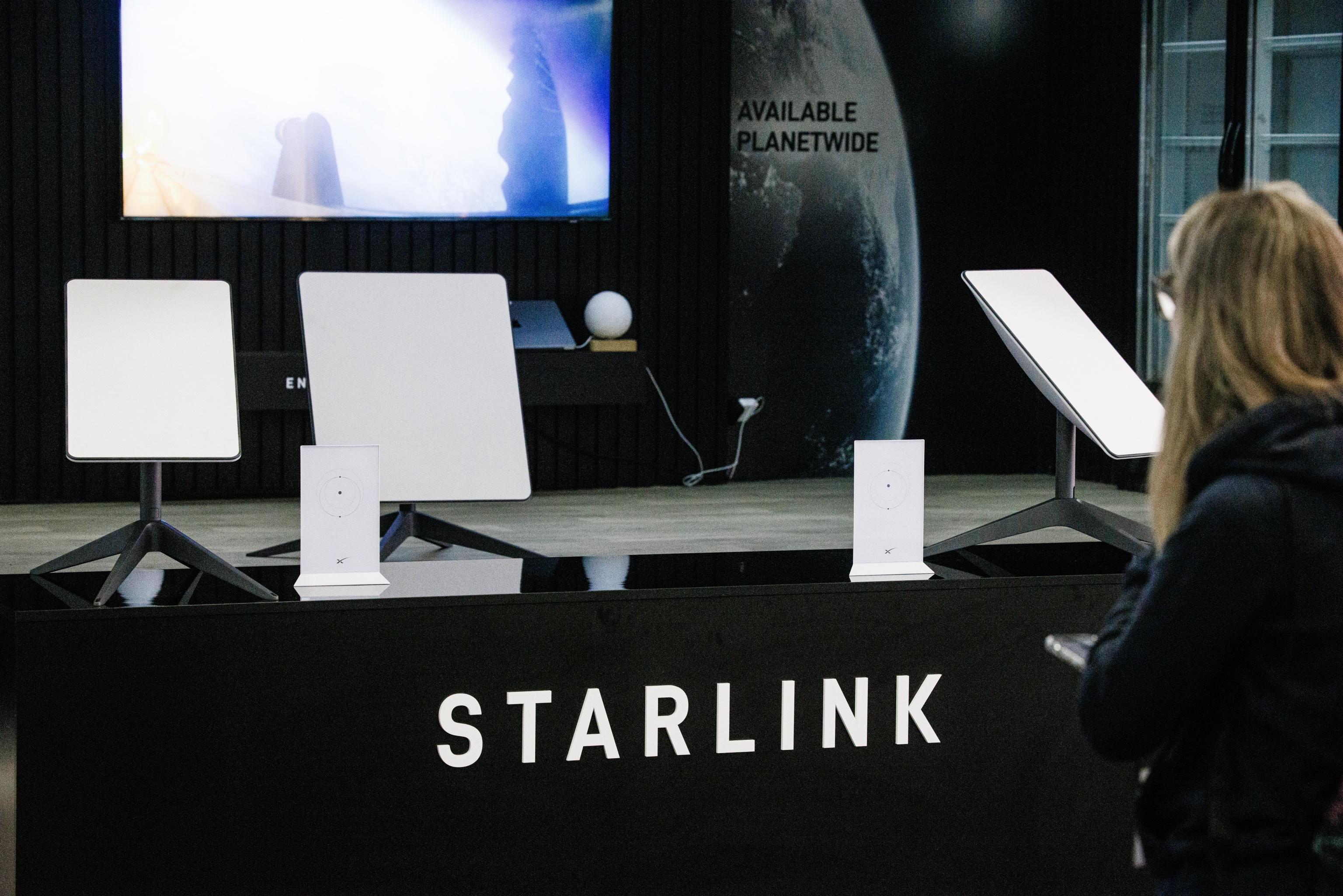 Telespazio, con i sistemi Starlink di Musk per la banda ultralarga in Italia