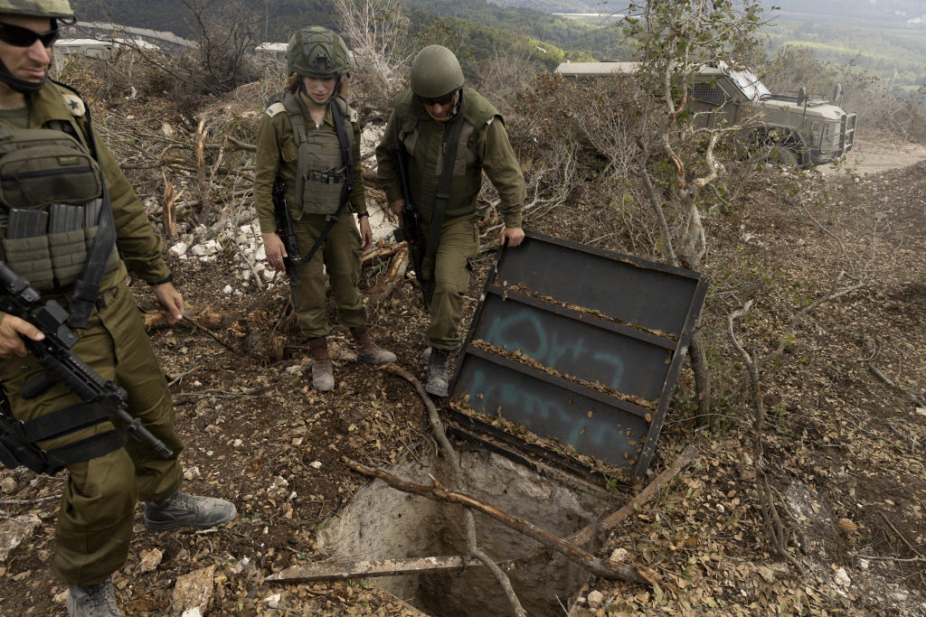 Libano: enormi “siti militari sotterranei”
