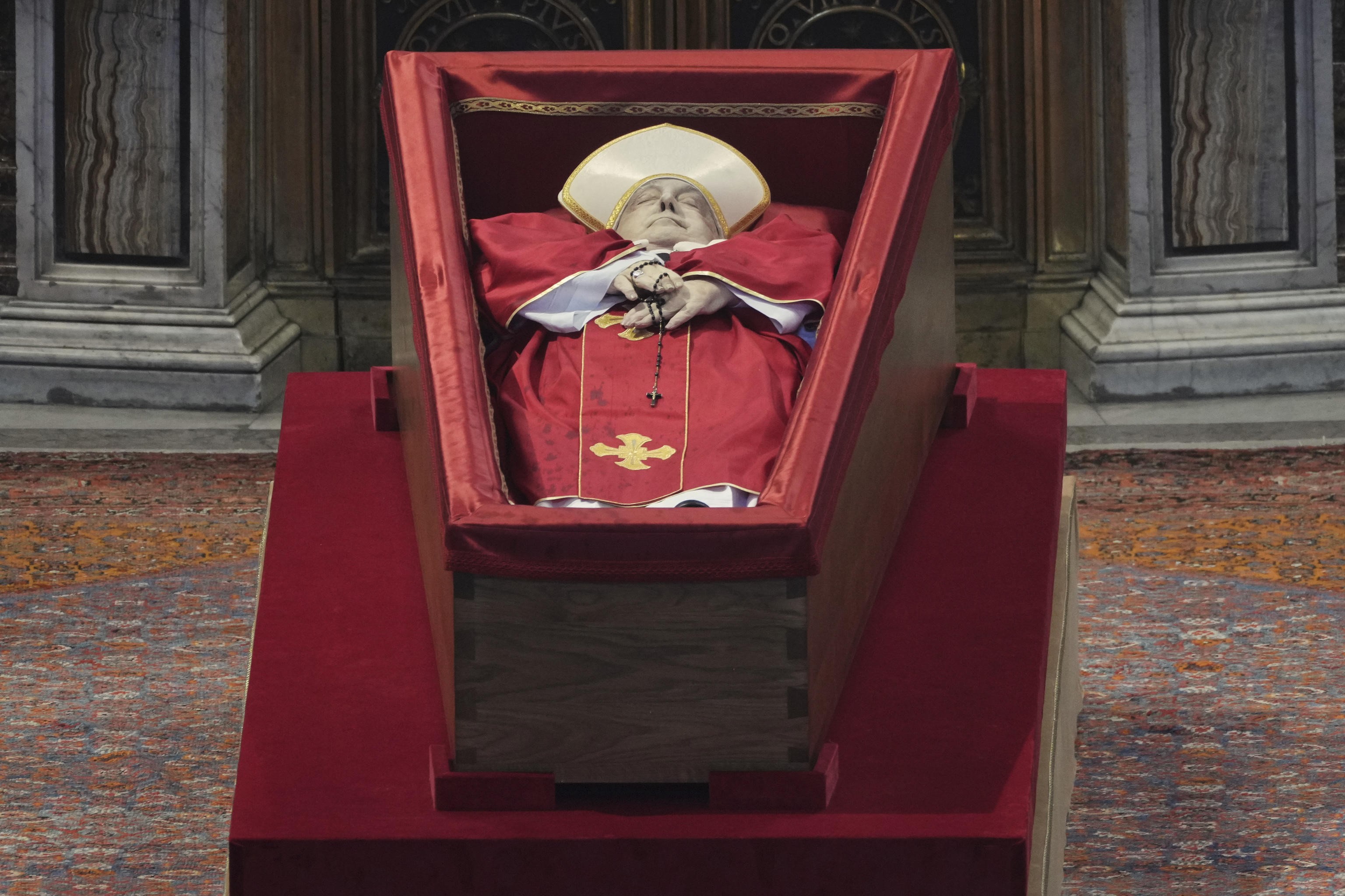 Papa Francesco e il mistero ultimo: quando la morte interroga la fede