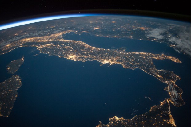 La sveglia suona per l’Italia
