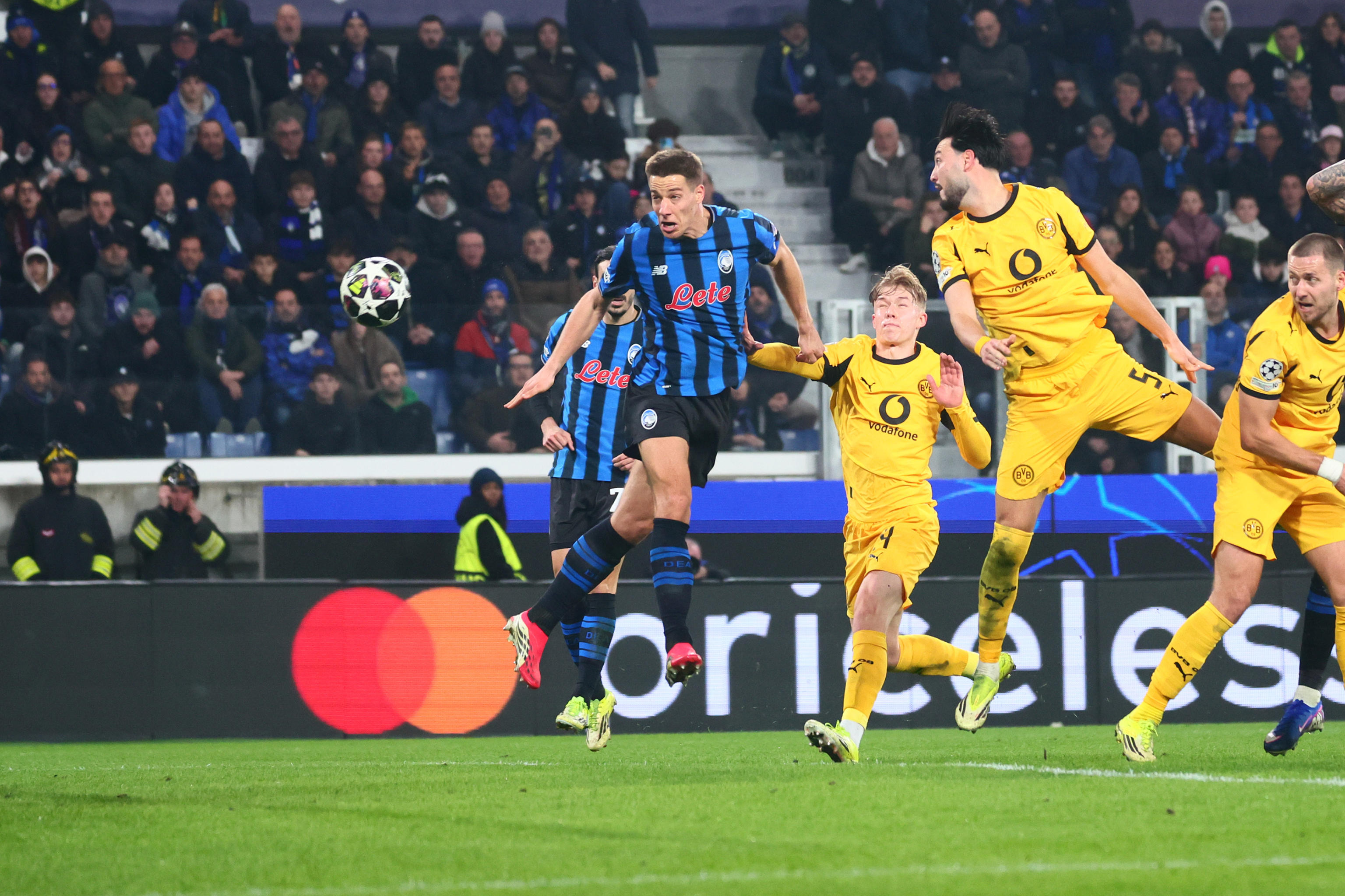 Playoff Champions: super Dea, Juve beffata